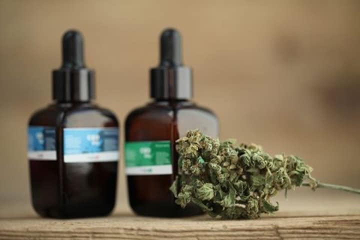 Ki akarja próbálni a CBD-t izmai helyreállításához? Itt vannak a legfontosabb tudnivalók