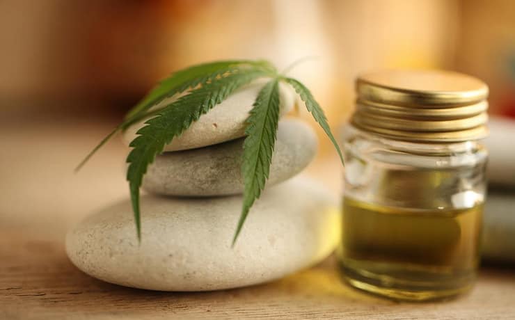 Milyen hatásai és mellékhatásai vannak a CBD olajnak